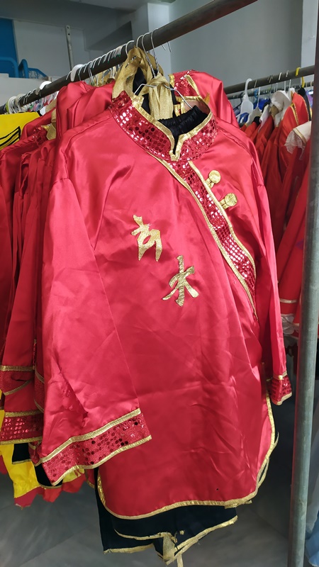 stoles2